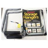 pair storage hangers