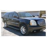 2008 GMC Yukon XL 1500 Denali 4-door suv