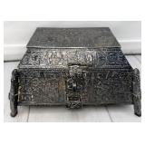 silver box, marked 925, 599g