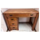 desk, 40x21x30"h