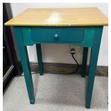 small table, 22x15.5x27"h