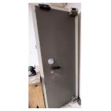 armor-plated jewelers safe with group I lock