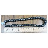 knotted Pearl necklace, brown