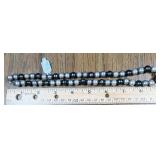 knotted Pearl necklace, black and gray