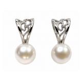 Pearl 14kt white gold screw back earrings
