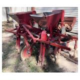 multi-row mechanical planter