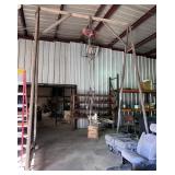 A-frame with 1 ton hoist