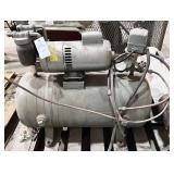 Dayton Speedaire air compressor