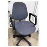 rolling chair