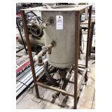 material hopper for texture sprayer