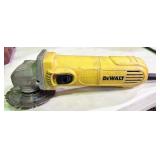 DeWalt DW821 angle grinder 5"