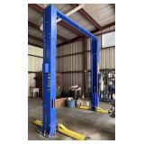 Eagle TP11KAC 11K-lb dual-post lift