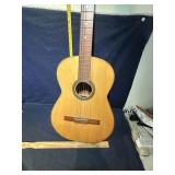 Acoustic guitar by Tom