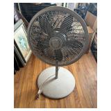 Oscillating fan by Lasko