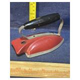 Toy iron