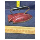 Toy iron