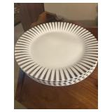 Holiday dinner plates