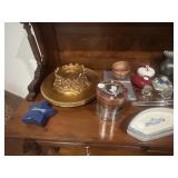 Table lot