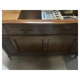 Magnavox VINTAGE AM/FM stereo and radio