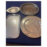 Trays, small and medium