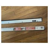Bottom door seal