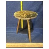Doll stool