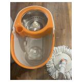Spin mop