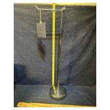Standing toilet paper older