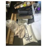 Large stuff lot