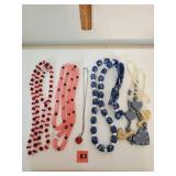 5 Novelty Necklaces