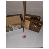 Covane Bird Orn & 3 Golden Tone Tree Nest