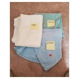 4 Various Size Table Clothes