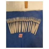 R Kimco Stainless/29 Cocktail Forks