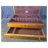 Flatware box