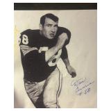 Dan Currie signed with COA
