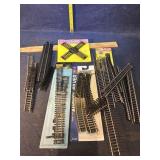 HO scale train tracks