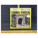 Tunnel portal