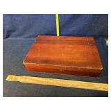 Flatware box
