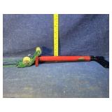 Mac toy machine gun