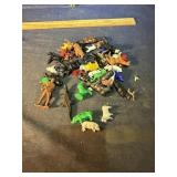 Model train farm animals
