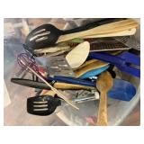 Kitchen utility lot