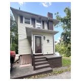 Beautifully Maintained 3 Bedroom in Gary