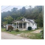 3 Bedroom on 1 Acre in Kanawha County Selling to the Highest Bidder