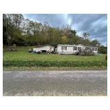 3 Bedroom on Over 2 Acres in Poca