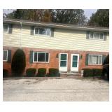 4 Bedroom Townhome Minutes from Downtown Charleston