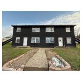 Income Generating Remodeled 4-Unit Apartment Building in Louisa