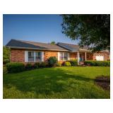 Huge 5 Bedroom Brick Home in the Summer Acres Subdivision of Culloden