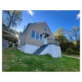 2 Bedroom Minutes from Yeager Airport