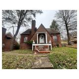 Brick 3 Bedroom in Charleston Ideal for a Remodel