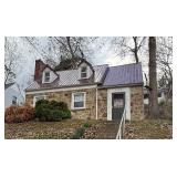 Inviting Home in Charleston Near the Edgewood Country Club